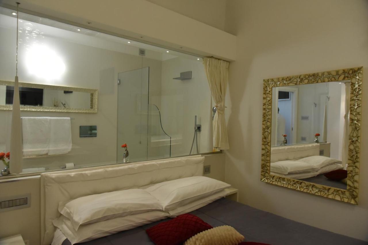 Conte Max Rooms Termoli Esterno foto