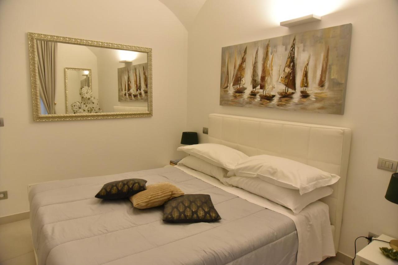 Conte Max Rooms Termoli Esterno foto